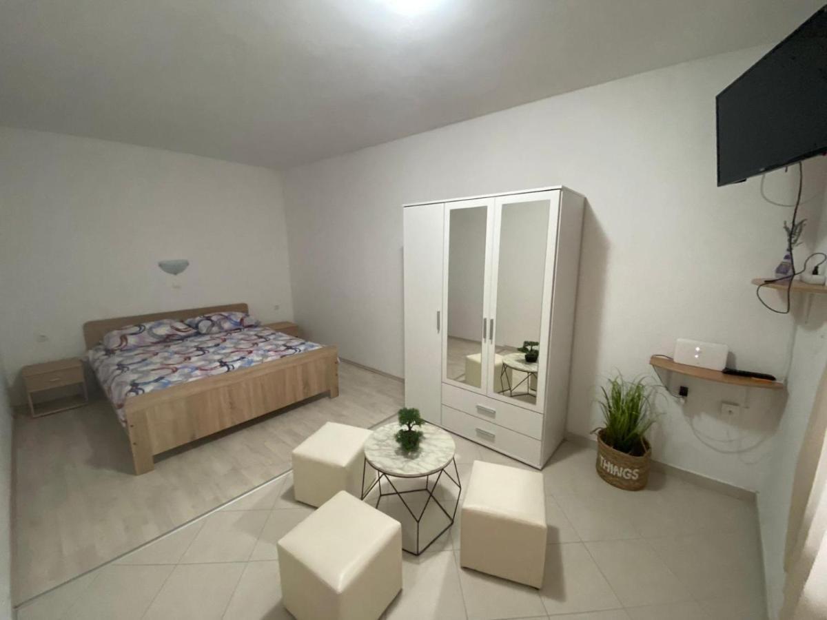 Apartman Nina ポセダリェ エクステリア 写真